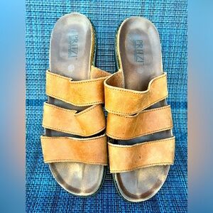 Pritzi Leather Sandals-W10